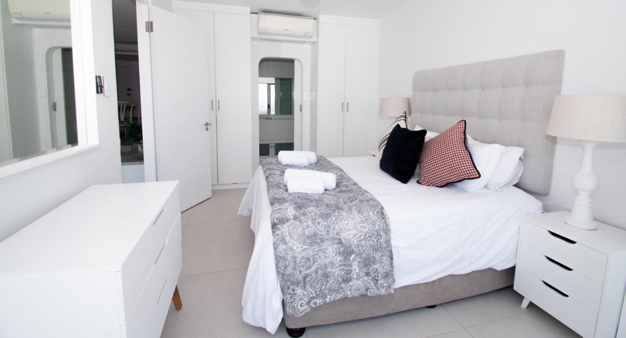 1002 Bermudas - By Stay In Umhlanga เดอร์บัน ภายนอก รูปภาพ