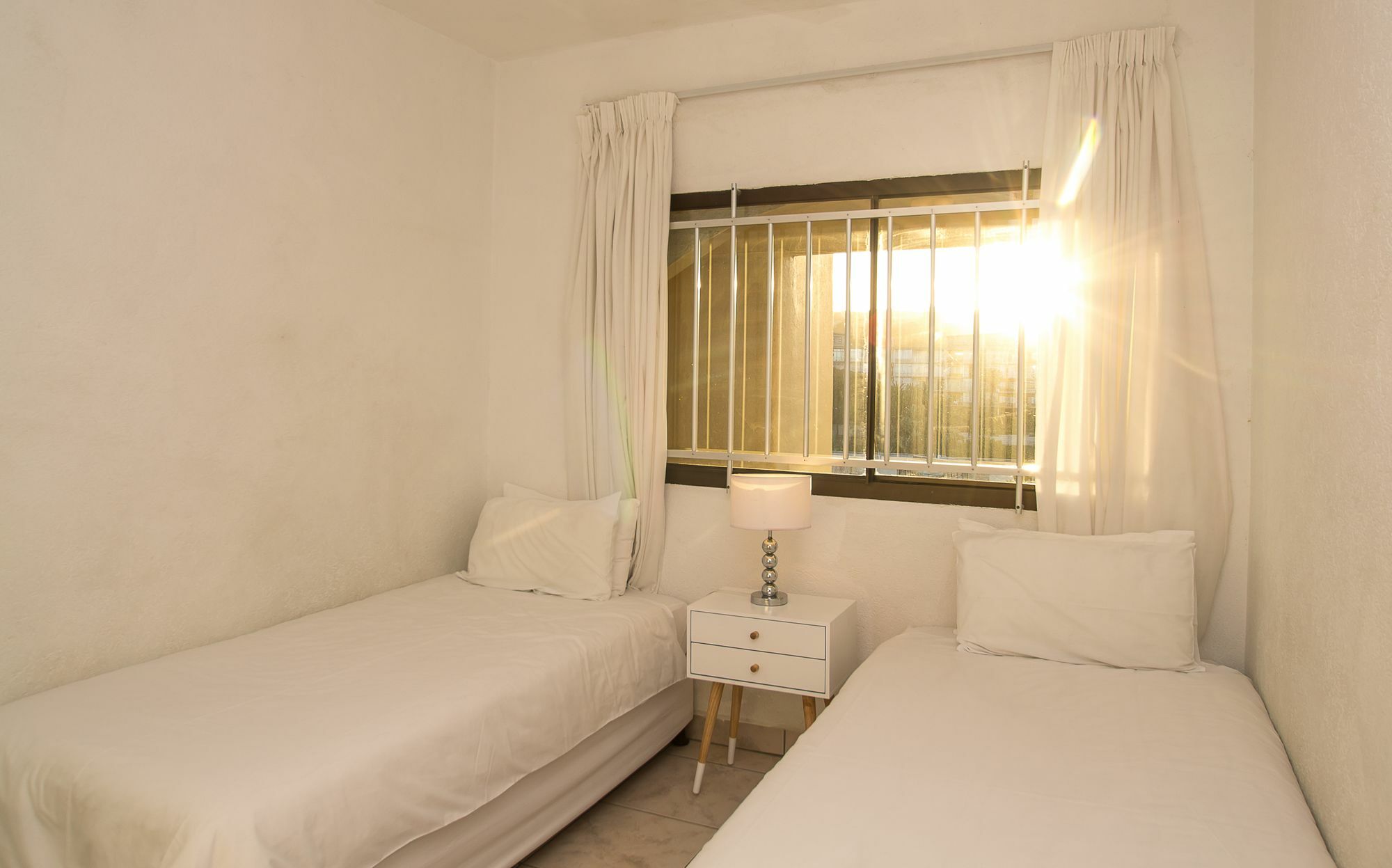 1002 Bermudas - By Stay In Umhlanga เดอร์บัน ภายนอก รูปภาพ
